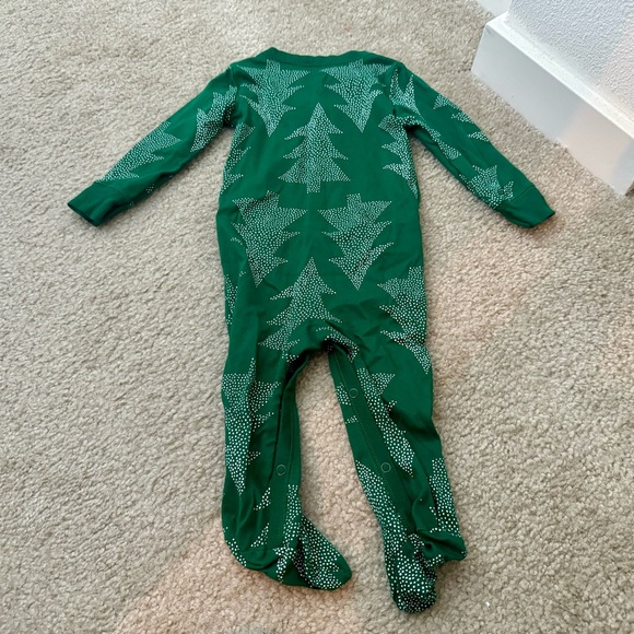 Carter’s Christmas Tree Footie - Picture 2 of 3